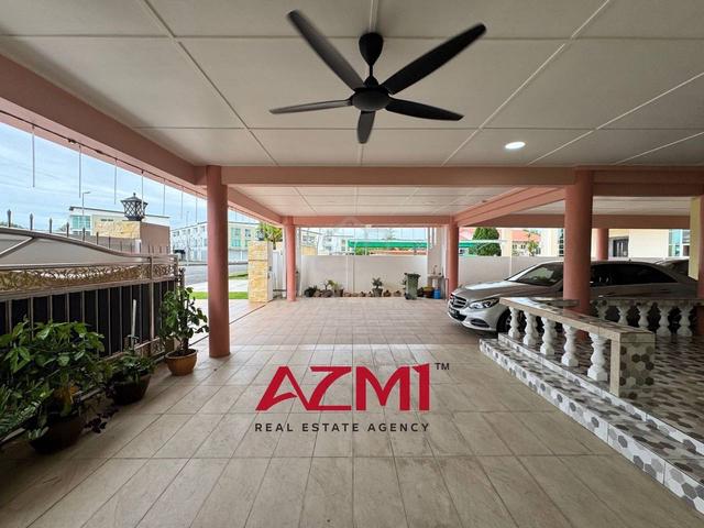 Well Maintained Single Storey Semi Detached at Lutong Baru Miri 1