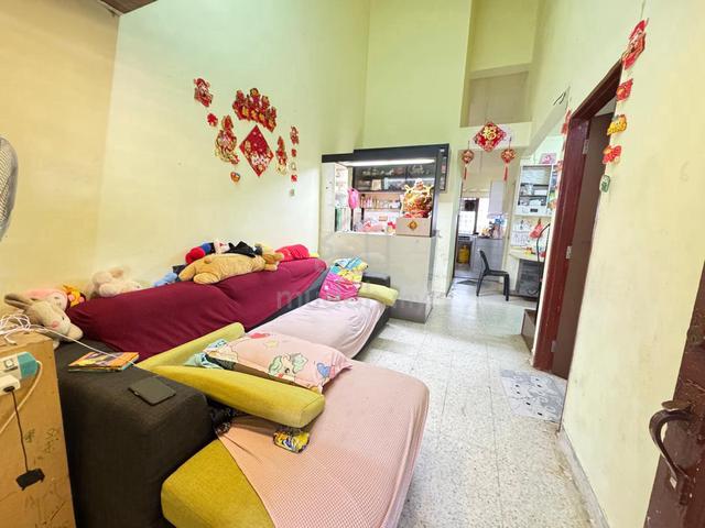 Taman Kempas Single Storey Terrace Tampoi / CIQ 1