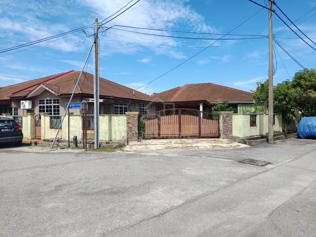 [CORNER LOT BAWAH HARGA PASARAN] Semi-D Balok Perdana Kuantan 1