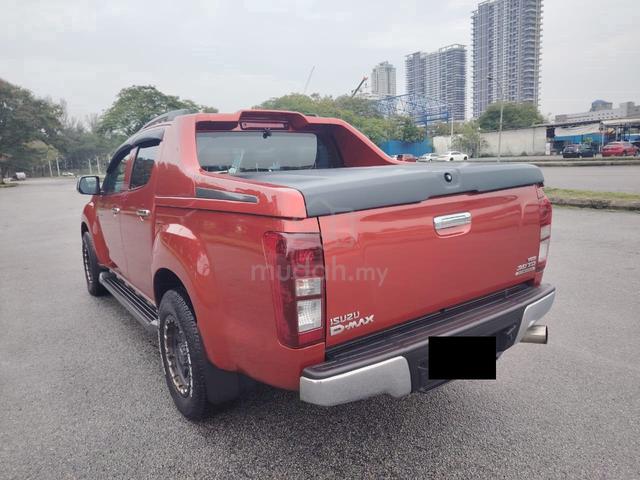 Isuzu D-MAX 3.0 V-CROSS 4x4 (A) NO OFF ROAD USED - 5