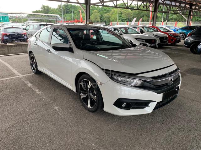 2019 Honda CIVIC 1.5 TC-P - Real ori low mileage ! - 3