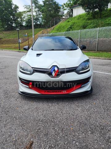 2015 Renault MEGANE 2.0 RS 275 TROPHY-R (M) - 3