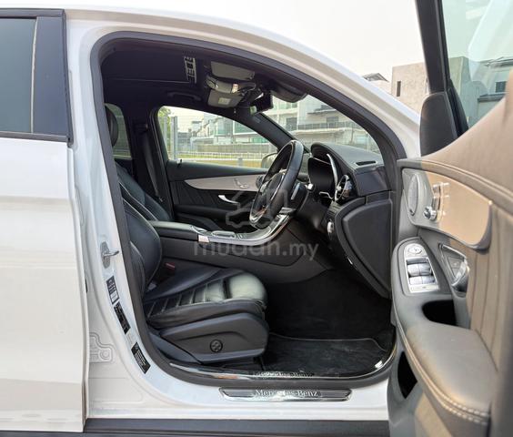 2021 Mercedes Benz GLC300 2.0T 4MATIC COUPE (A) - 5