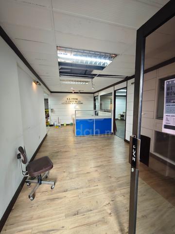 Pekeliling Plaza Jalan Tun Razak Office Lot 2971 sqft 1