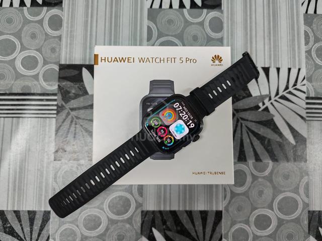 Huawei Watch Fit 5 Pro Like New - photo 2 of 2