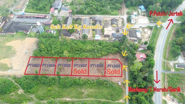 4 Lot Banglo Lokasi Strategi Tepi Sek Keb Kg Kandis, Pasir Puteh 1