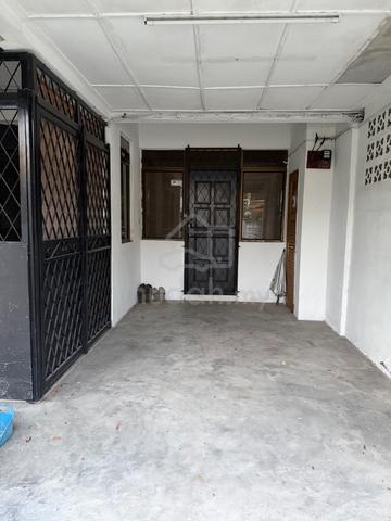 Double storey for sale Jalan Permas Jaya 5/20 Johor 81750 1
