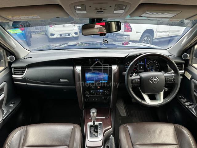 2017 Toyota FORTUNER 2.7 SRZ 4x4 (A) - 5