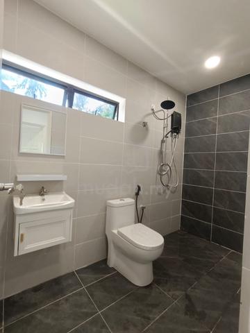 Banglo Cantik 2 Tingkat Taman Guru Kuantan near to Paya Besar 5