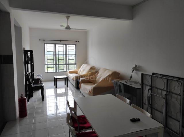 Villa Tropika (Bangi) 1