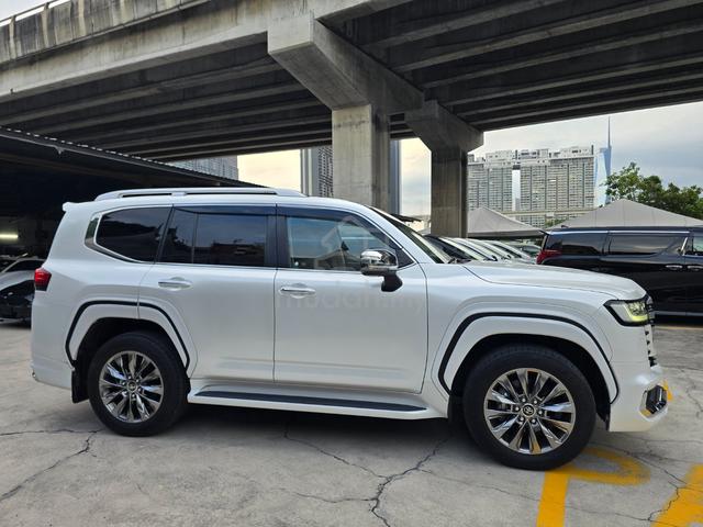 2023 Toyota LANDCRUISER 3.4 ZX Petrol Engine LC300 - 3