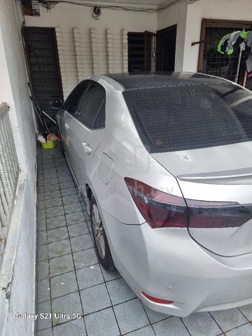 toyota altis 1.8 e - 2