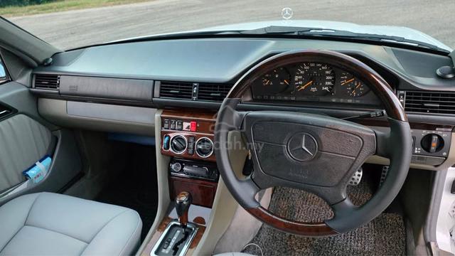 1995 Mercedes Benz E200 W124 - 5