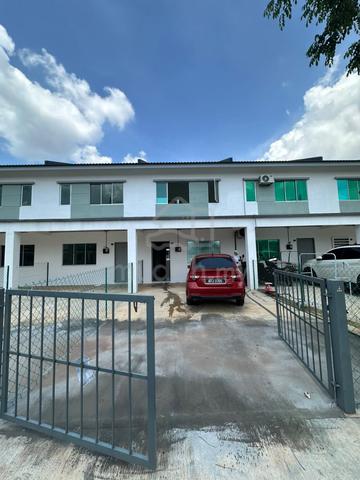 Teratak Ruz'Ram✨🏠 Bilik Sewa Perempuan 1