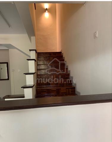 Terrace House USJ 18 3