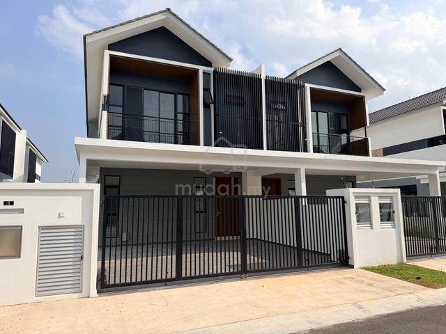 Austin Crest Jade 2 Cluster House Brand New For Sale 1