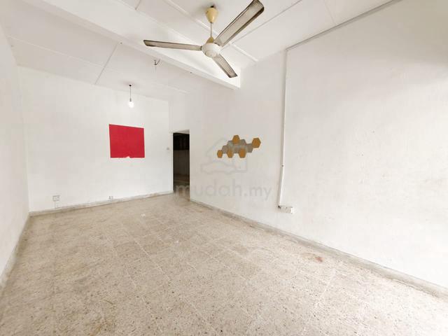 Below market permas Jaya single Storey 1