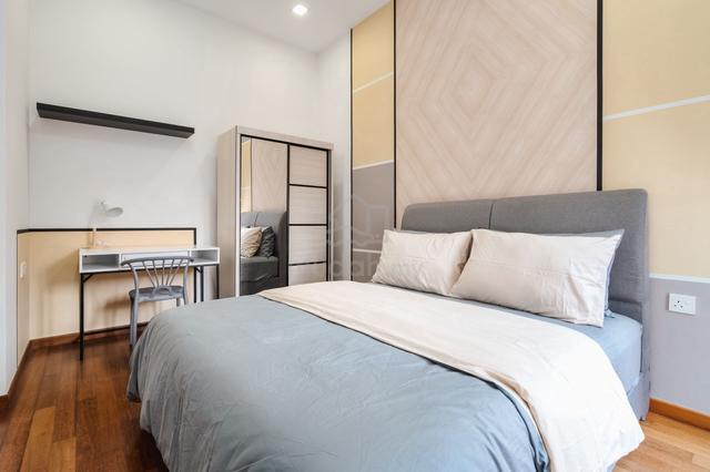 SAPPHIRE PARADIGM Mall LRT Kelana Jaya All Inclusive Medium Room 1