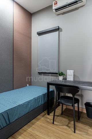 Quayside Mall Amber Residence Small Room For Rent 1