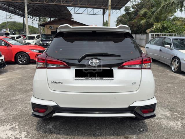 2023 Toyota YARIS 1.5 G FACELIFT (A) Low Mileage - 4