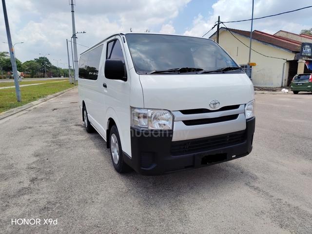 2021 Toyota HIACE WINDOW VAN 2.5L (M) - 3