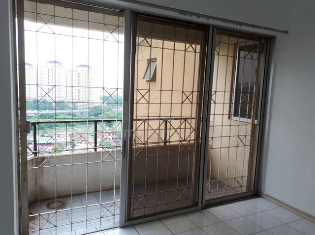 Menara Megah 1