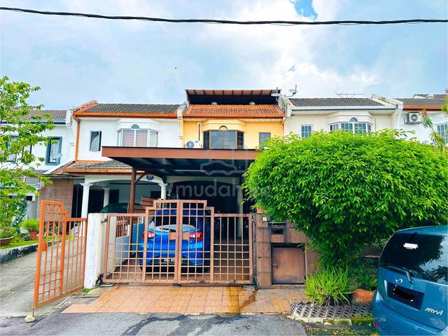 RENOVATED EXTENDED 2.5 Storey Jalan Sulaiman Taman Tun Dr Ismail 1