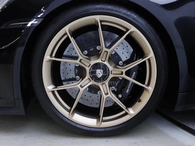 2022 Porsche 911 GT3 Touring BROWN INT / MEGA SPEC - 3