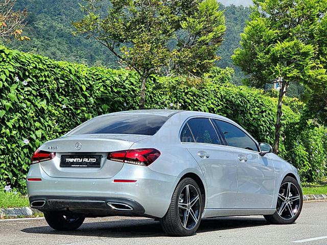 MAR 2022 MERCEDES A200 Sedan (A) V177 7G 1 Owner - 2
