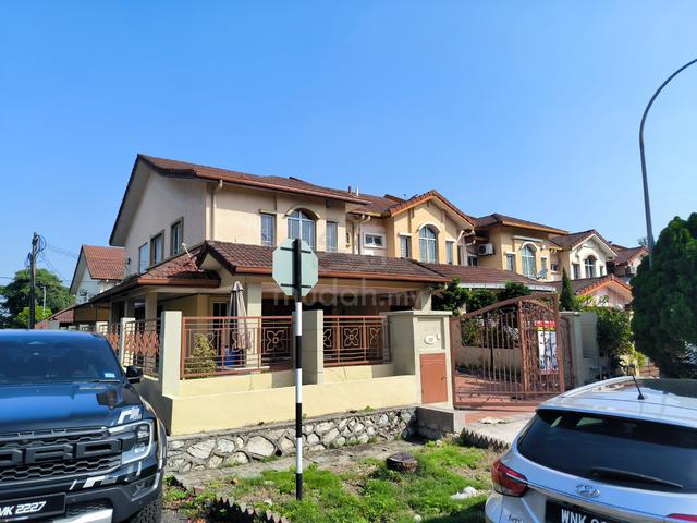 Putra Heights, Putra Bistari,  Section 2   Double storey Endlot 1