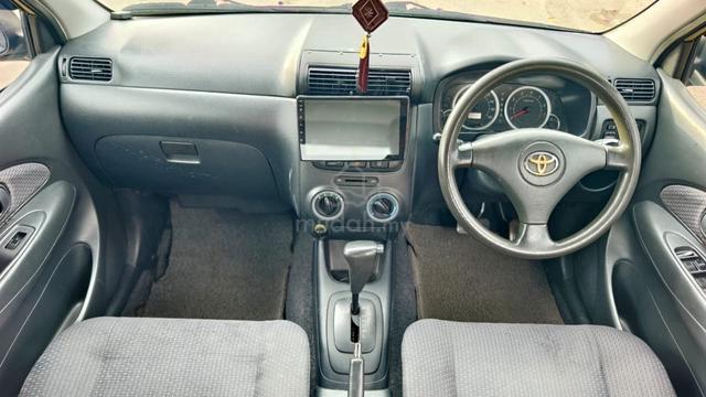 Toyota Avanza 1.3 (A) 2006    NBV 9562 - 4