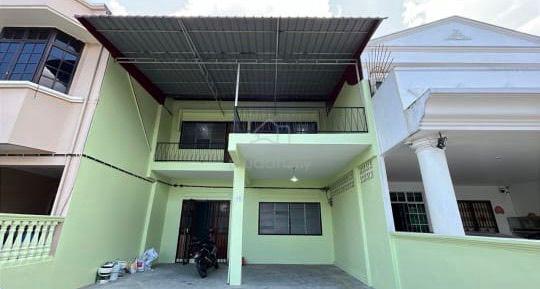 Double Storey House Taman Sri Tebrau Pelangi Johor Bahru Town near Ciq 1