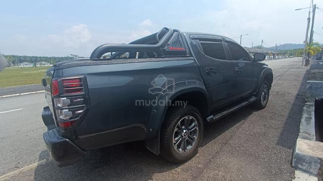 2023 Mitsubishi TRITON 2.4 VGT PREMIUM MY19 L200 - 2