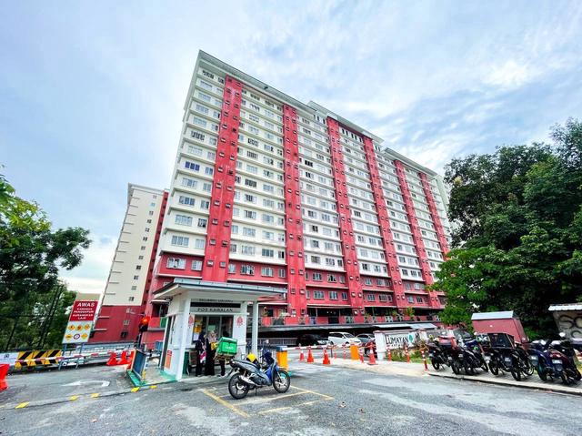 The Lumayan Apartment 1
