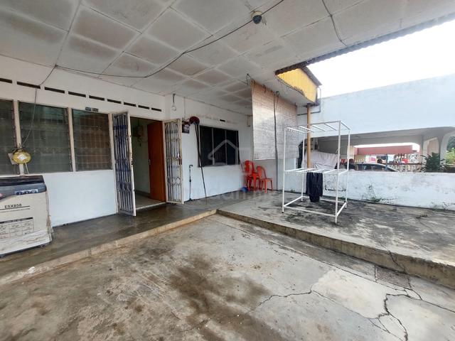 Bukit Beruang Single Storey Terrace Freehold 1