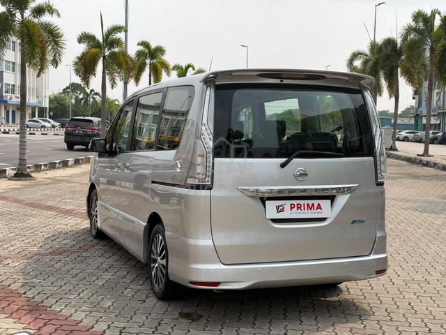 2015 Nissan SERENA 2.0 S-HYBRID HIGHWAY STAR - 4