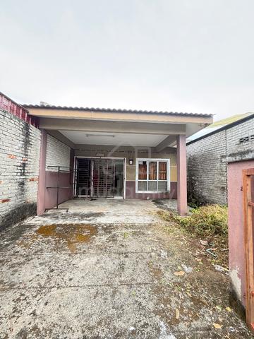 Freehold NonBumi Walking Distance KolejKomuniti Taman Seri Paya Rumput 1