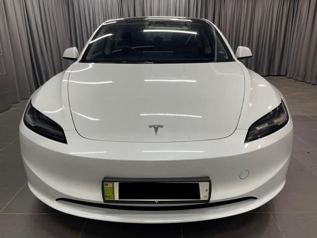 2023 Tesla Model 3 Long Range (A) Sedan - 2