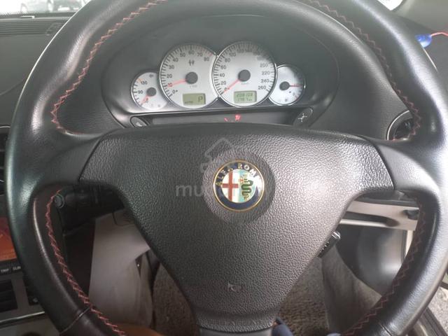 1999 Alfa Romeo 166 3.0 V6 (A) - 5