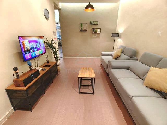 Homestay In Taman Sri Kluang Short Term For Rent 1