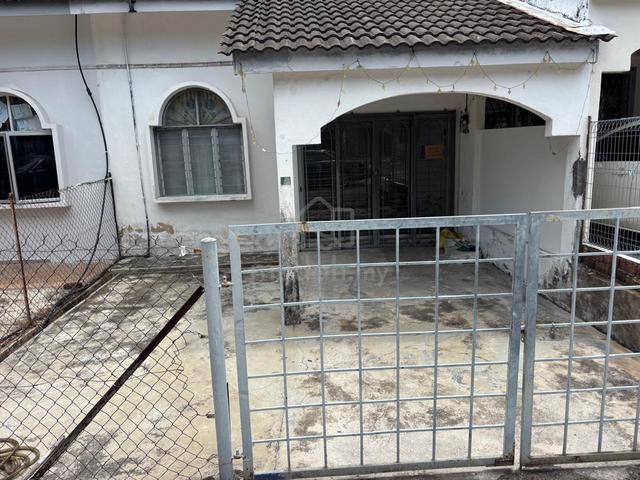Single Storey Terrace Taman Bukit Beruang Utama Kolej Komuniti MMU 1