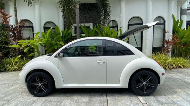 2010 Volkswagen BEETLE 1.6 (A) NO SMOKING CAR - 3