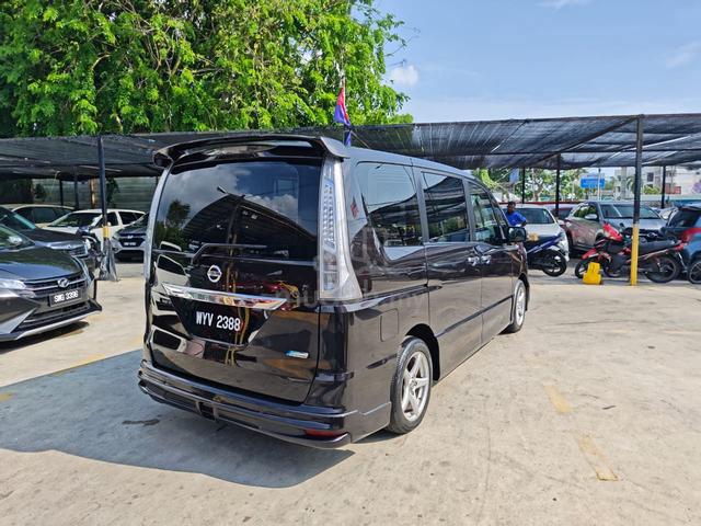 2013 Nissan SERENA FULL SPEC 2.0 (AUTO) - 3