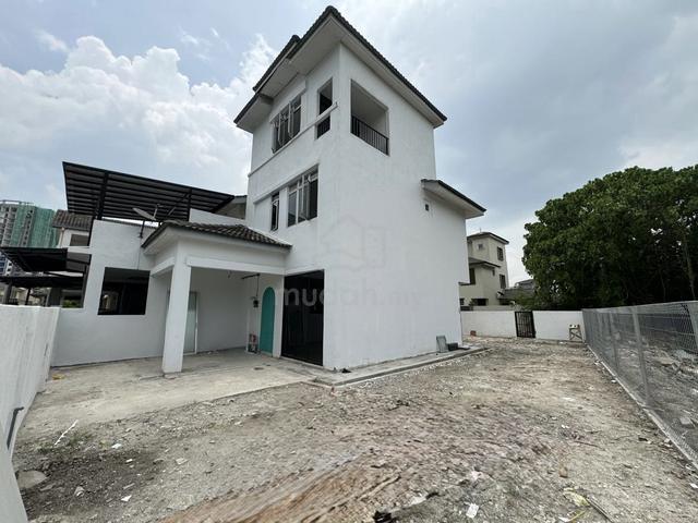 TERMURAH ‼️ CORNER 3 Storey La Cottage Taman Putra Perdana Puchong 1