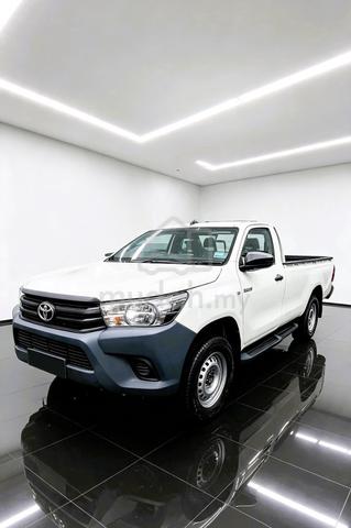 2022 🛑Toyota Hilux 2.4 Manual Single Cab - 1