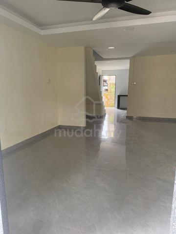 Jalan Berlian 2 Stry Endlot Taman Nora Ulu Tiram 1