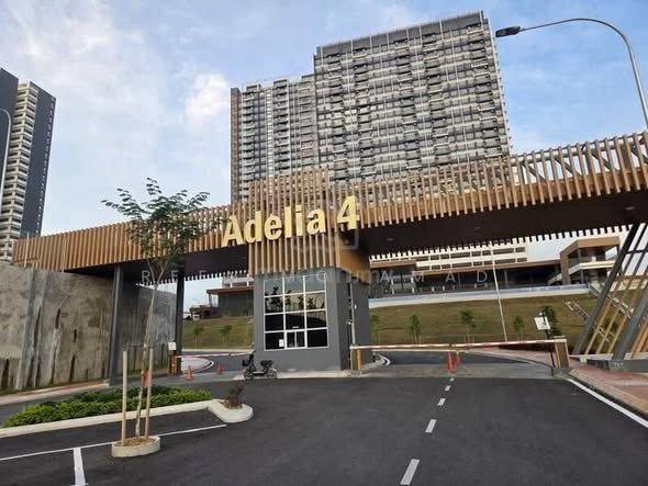 Residensi Adelia 1