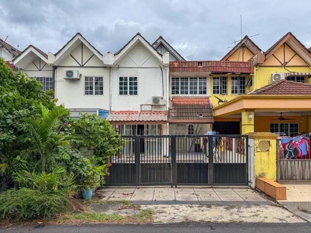 FACING OPEN, Double Storey Terrace, Seksyen 19, Shah Alam 1