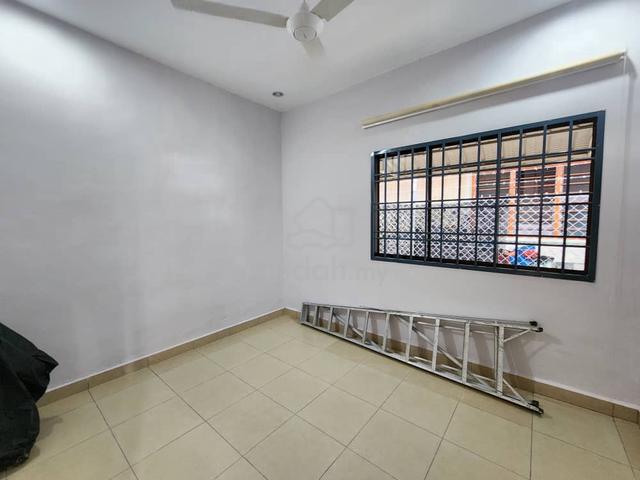 Kulai Kelapa Sawit Single Storey Terrace House,Kulai 3