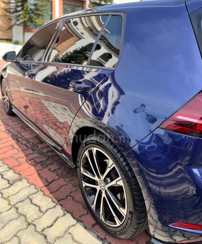2019 Volkswagen GOLF 1.4 TSI R-LINE (A) - 4
